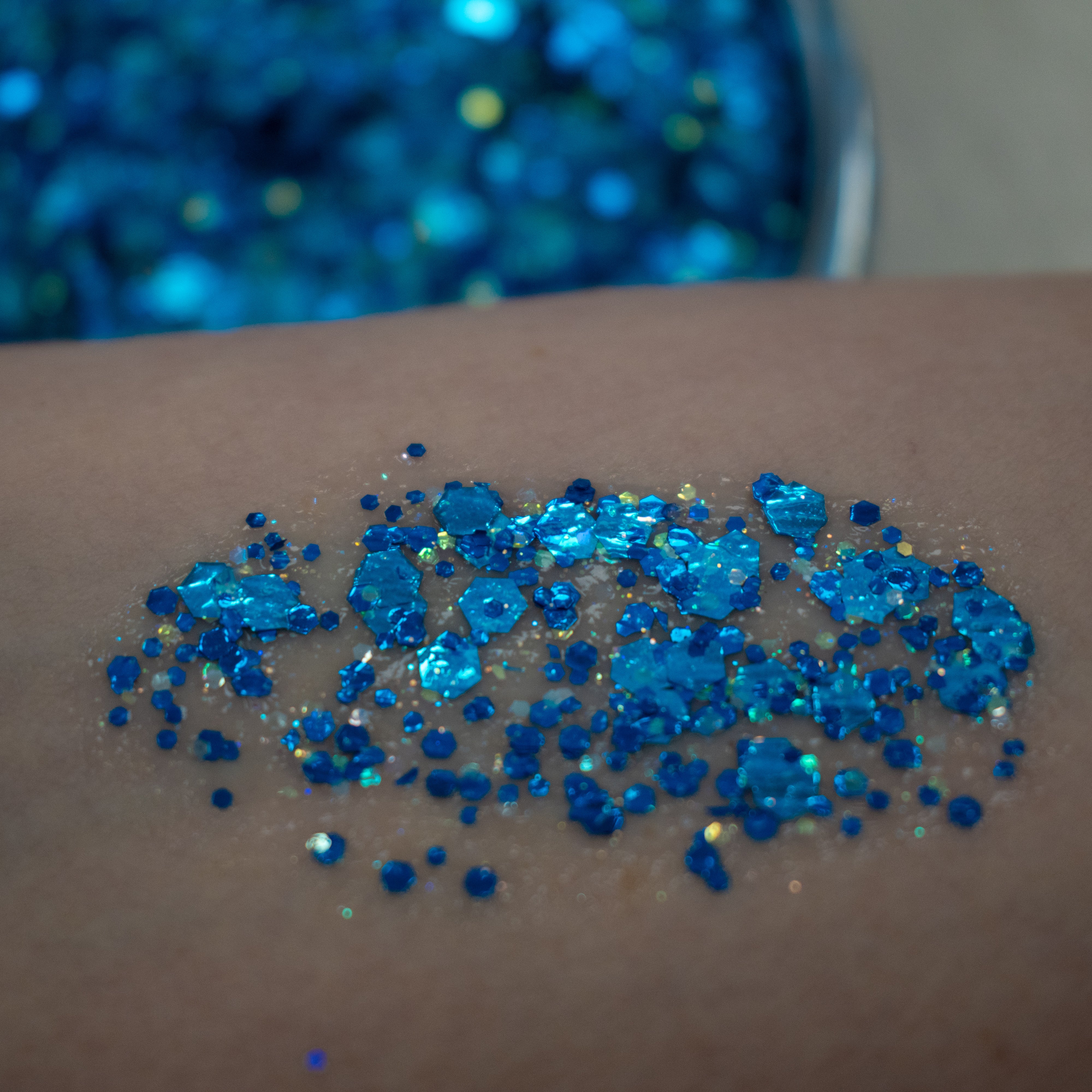 Blue Mirror Mirror Glitter Swatch