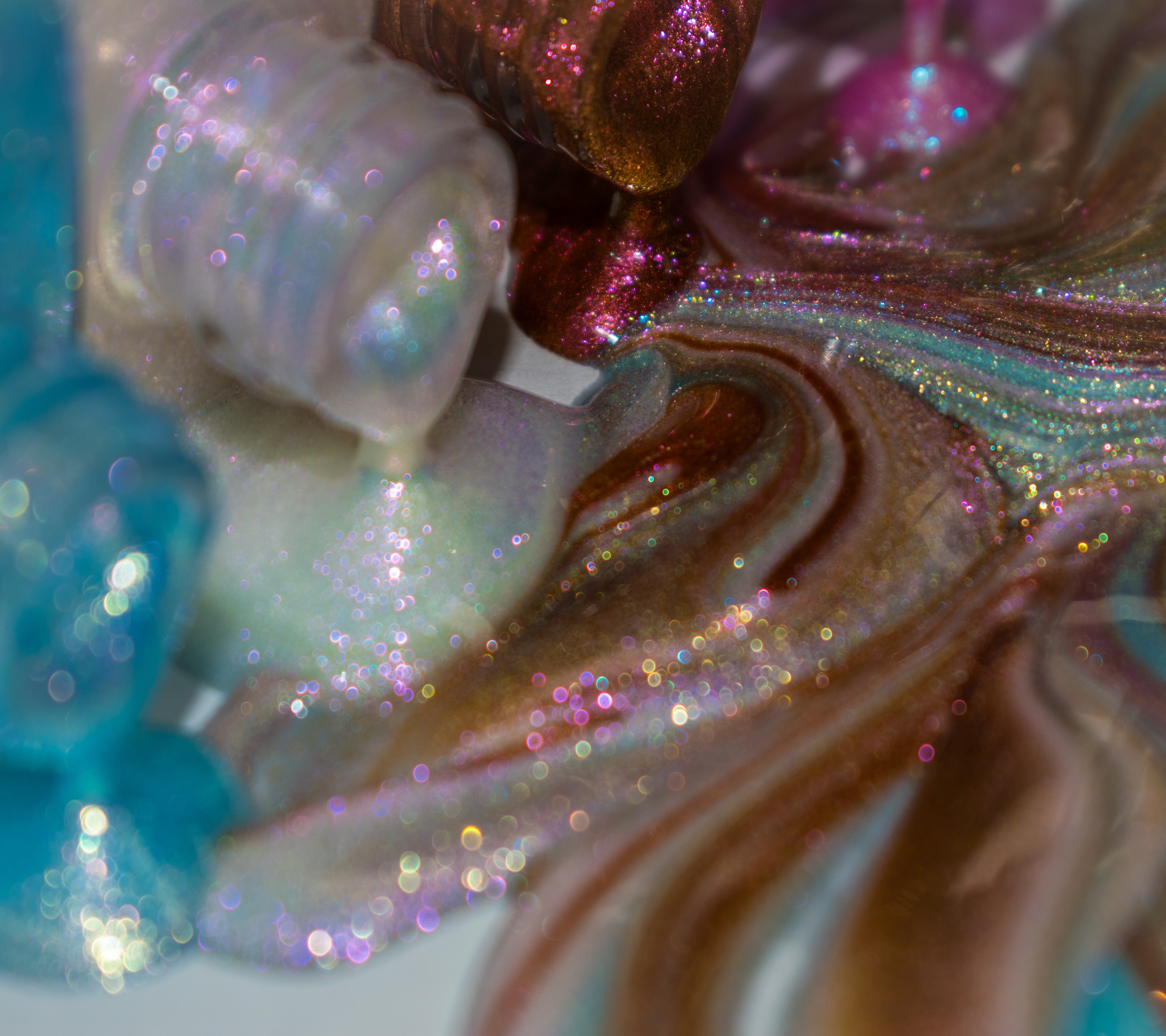 First In Glow Silk Treatment & Shine